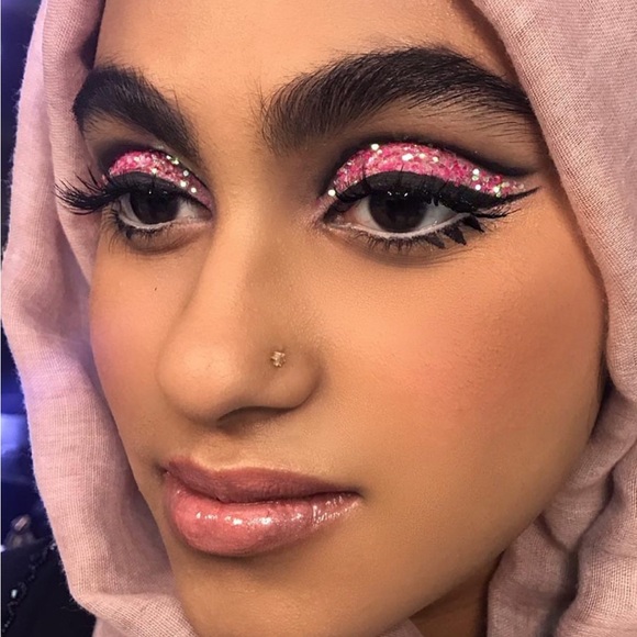 🧞‍♂️LE🧞‍♂️MAC Aladdin Collection Lipglass- Magic Carpet Ride - Picture 8 of 16